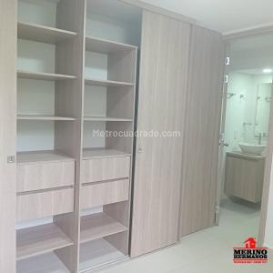 Apartamento de 3 alcobas en venta en El Porvenir, Rionegro, 52 m² · foto 18 de 20