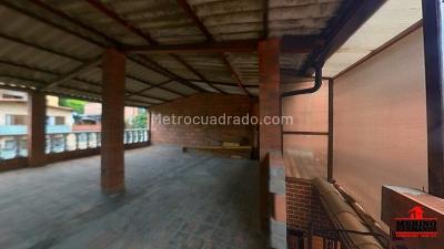 Casa de 4 alcobas en venta en Fatima, Medellín, 260 m² · foto 10 de 20