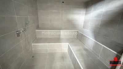 Apartamento de 3 alcobas en venta en Fontibon, Rionegro, 56 m² · foto 2 de 20