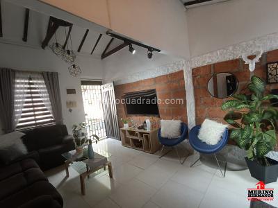 Casa de 4 alcobas en venta en Aranjuez, Medellín, 100 m² · foto 2 de 20