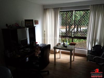 Apartamento de 4 alcobas en venta en El Poblado, Medellín, 262 m² · foto 8 de 20