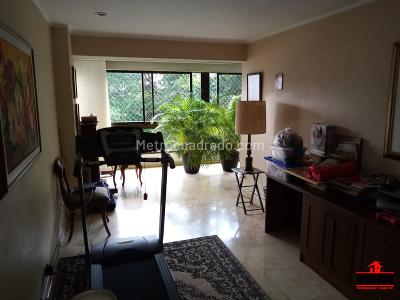 Apartamento de 4 alcobas en venta en El Poblado, Medellín, 262 m² · foto 12 de 20