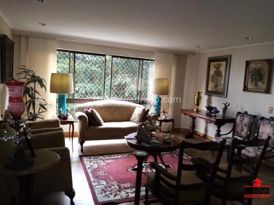 Apartamento de 4 alcobas en venta en El Poblado, Medellín, 262 m² · foto 13 de 20