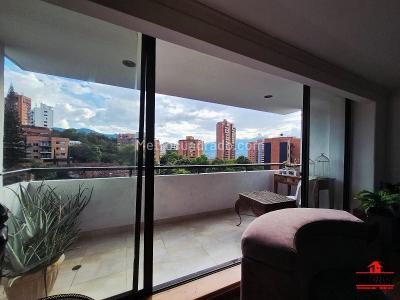 Apartamento de 4 alcobas en arriendo en El Poblado, Medellín, 212 m² · foto 11 de 20