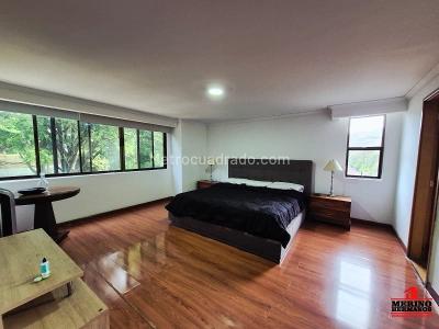 Apartamento de 4 alcobas en arriendo en El Poblado, Medellín, 212 m² · foto 12 de 20