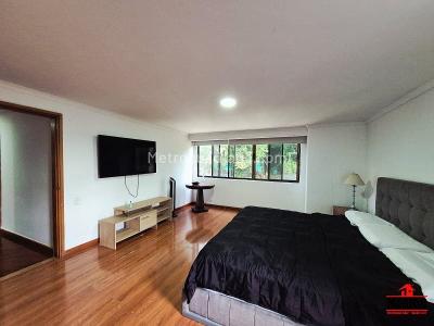 Apartamento de 4 alcobas en arriendo en El Poblado, Medellín, 212 m² · foto 13 de 20