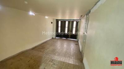 Casa de 5 alcobas en arriendo en Buenos Aires, Medellín, 487 m² · foto 11 de 20