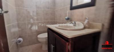 Apartamento de 4 alcobas en venta en Laureles, Medellín, 131 m² · foto 4 de 14