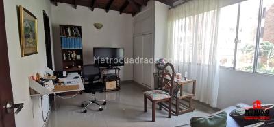 Apartamento de 4 alcobas en venta en Laureles, Medellín, 131 m² · foto 6 de 14