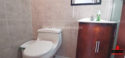 Apartamento de 4 alcobas en venta en Laureles, Medellín, 131 m² · foto 12 de 14