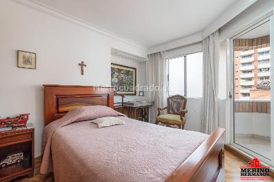 Apartamento en venta en Laureles, Medellín · foto 10 de 14