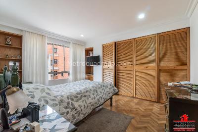 Apartamento en venta en Laureles, Medellín · foto 11 de 14