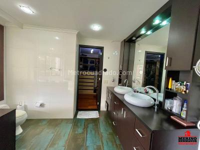 Apartamento de 4 alcobas en venta en El Poblado, Medellín, 440 m² · foto 5 de 20