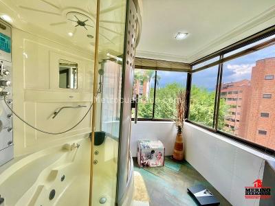 Apartamento de 4 alcobas en venta en El Poblado, Medellín, 440 m² · foto 7 de 20