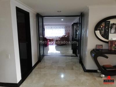 Apartamento de 4 alcobas en venta en El Poblado, Medellín, 440 m² · foto 10 de 20
