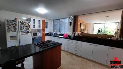 Casa de 5 alcobas en venta en San Jose, Sabaneta, 500 m² · foto 7 de 20
