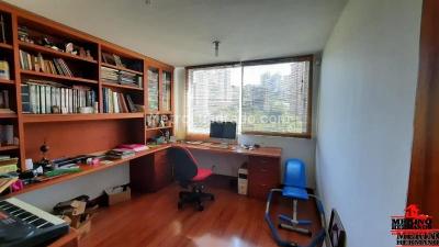 Casa de 5 alcobas en venta en San Jose, Sabaneta, 500 m² · foto 18 de 20