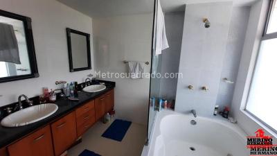 Casa de 5 alcobas en venta en San Jose, Sabaneta, 500 m² · foto 20 de 20