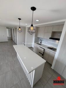 Apartamento de 2 alcobas en venta en Vereda Barro Blanco, Rionegro, 75 m² · foto 2 de 18