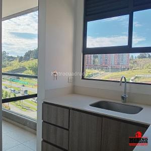 Apartamento de 2 alcobas en venta en Barro Blanco, Rionegro, 62 m² · foto 2 de 16