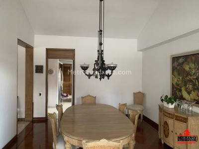 Apartamento en venta en El Poblado, Medellín · foto 6 de 17