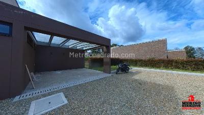 Casa de 3 alcobas en venta en Alto De Las Palmas, Envigado, 310 m² · foto 3 de 20
