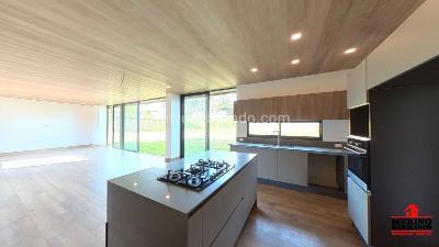Casa de 3 alcobas en venta en Alto De Las Palmas, Envigado, 310 m² · foto 6 de 20