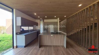 Casa de 3 alcobas en venta en Alto De Las Palmas, Envigado, 310 m² · foto 7 de 20