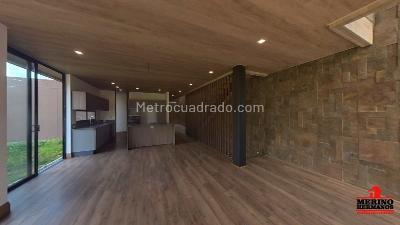 Casa de 3 alcobas en venta en Alto De Las Palmas, Envigado, 310 m² · foto 8 de 20