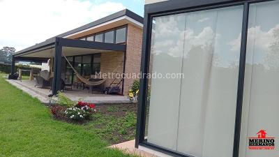 Casa de 5 alcobas en venta en V, Rionegro · foto 8 de 20