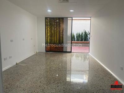 Oficina en Arriendo, Laureles, Medellín