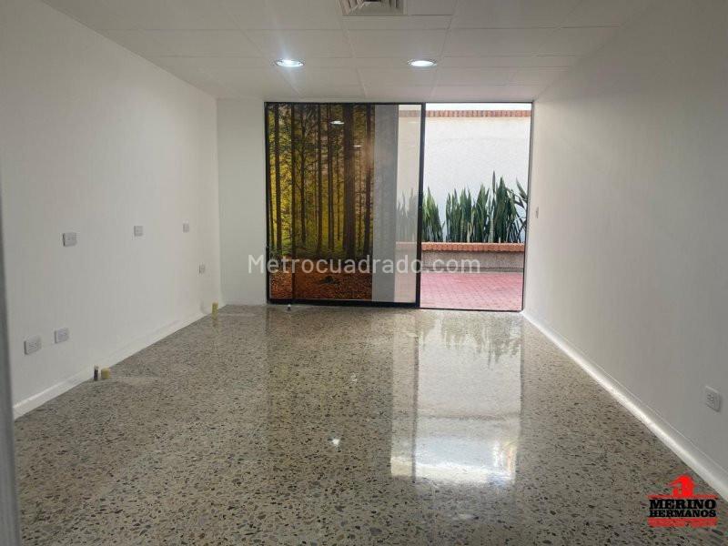 Oficina en Arriendo, Laureles, Medellín - Vista 2
