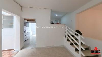 Casa de 2 alcobas en venta en Laureles Lorena, Medellín, 128 m² · foto 4 de 20