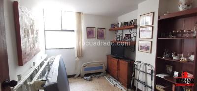 Apartamento en venta en Laureles, Medellín · foto 13 de 15