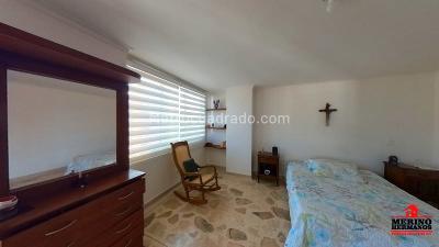 Apartamento de 4 alcobas en venta en Laureles, Medellín, 150 m² · foto 10 de 20