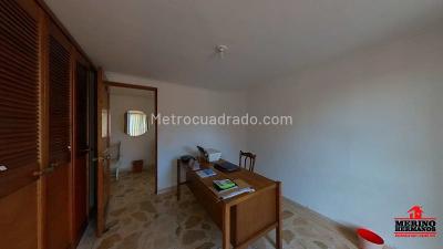 Apartamento de 4 alcobas en venta en Laureles, Medellín, 150 m² · foto 12 de 20
