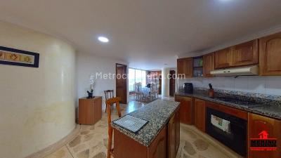 Apartamento de 4 alcobas en venta en Laureles, Medellín, 150 m² · foto 15 de 20