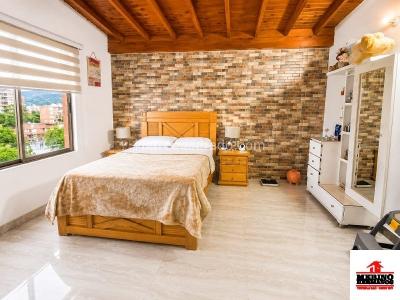 Apartamento de 2 alcobas en venta en Laureles, Medellín, 143 m² · foto 11 de 14