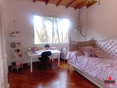 Casa de 4 alcobas en venta en El Poblado, Medellín, 360 m² · foto 14 de 20