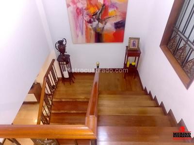 Casa de 4 alcobas en venta en El Poblado, Medellín, 360 m² · foto 18 de 20