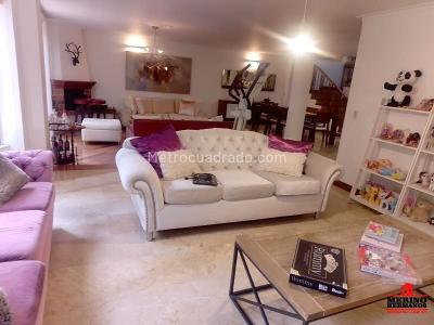 Casa de 4 alcobas en venta en El Poblado, Medellín, 360 m² · foto 5 de 20