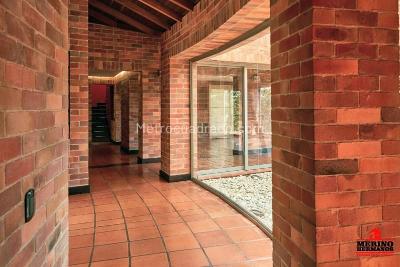 Casa de 3 alcobas en venta en Llanogrande, Rionegro, 400 m² · foto 5 de 20
