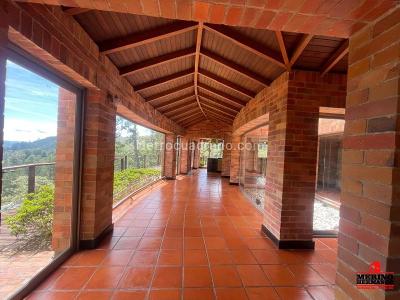 Casa de 3 alcobas en venta en Llanogrande, Rionegro, 400 m² · foto 9 de 20