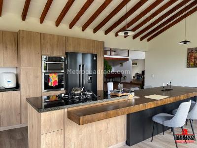 Casa en Arriendo, Los Colegios, Rionegro