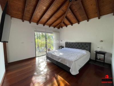 Casa de 4 alcobas en venta en Los Colegios, Rionegro, 300 m² · foto 20 de 20