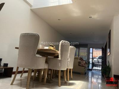 Casa de 4 alcobas en venta en San Antonio De Pereira, Rionegro, 140 m² · foto 4 de 20