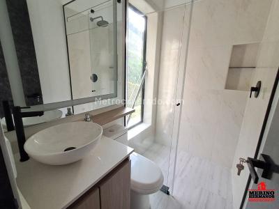 Casa de 4 alcobas en arriendo en San Antonio De Pereira, Rionegro, 350 m² · foto 9 de 20