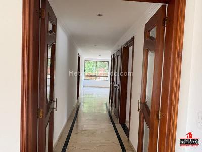 Apartamento en venta en El Poblado, Medellín · foto 7 de 11