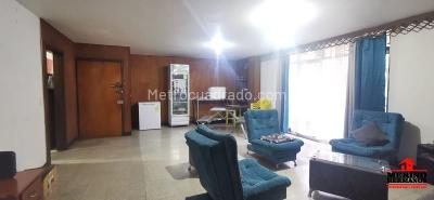 Apartamento en venta en Centro, Medellín · foto 3 de 15