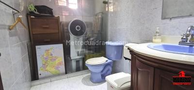 Casa de 5 alcobas en venta en Alameda, Medellín, 770 m² · foto 14 de 16